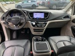 2023 Pacifica Plug-In Hybrid Thumbnail 31