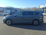 2023 Pacifica Plug-In Hybrid Thumbnail 4