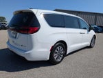 2023 Pacifica Plug-In Hybrid Thumbnail 5