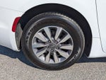 2023 Pacifica Plug-In Hybrid Thumbnail 17