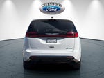 2023 Pacifica Plug-In Hybrid Thumbnail 5
