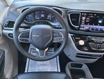 2023 Pacifica Plug-In Hybrid Thumbnail 15