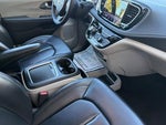2023 Pacifica Plug-In Hybrid Thumbnail 18