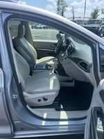 2021 Pacifica Hybrid Thumbnail 8