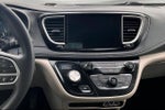 2022 Pacifica Hybrid Thumbnail 10