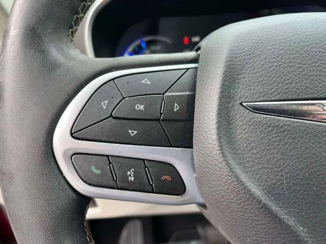 2022 Chrysler Pacifica - $15,657