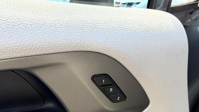 2023 Chrysler Pacifica Plug-In Hybrid Touring L
