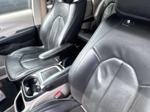 2020 Chrysler Pacifica - $11,997