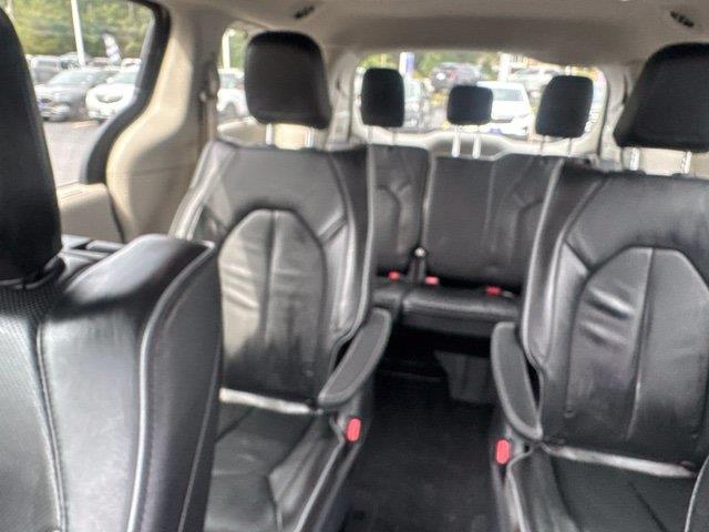 2020 Chrysler Pacifica - $11,997