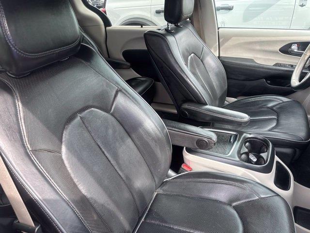2020 Chrysler Pacifica - $11,997