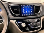 2018 Pacifica Hybrid Thumbnail 5