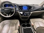 2018 Pacifica Hybrid Thumbnail 14