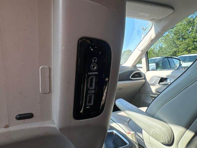 2018 Chrysler Pacifica - $14,533