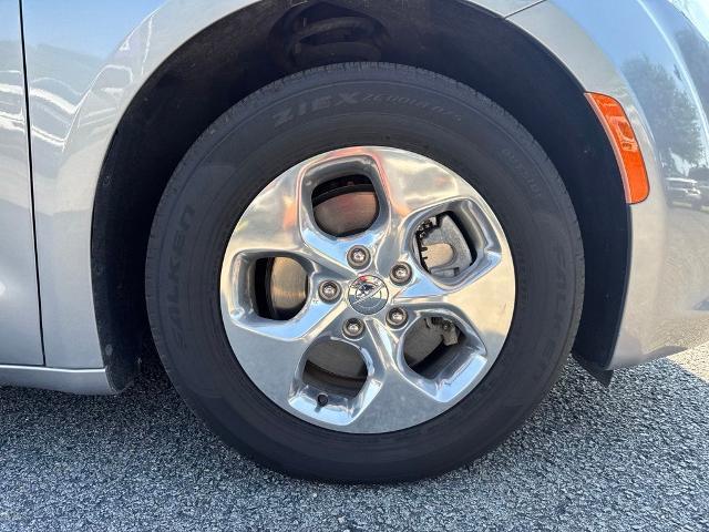 2018 Chrysler Pacifica - $14,533