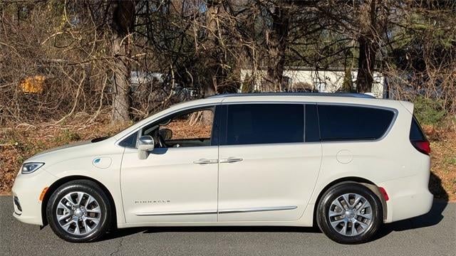 2021 Chrysler Pacifica Hybrid Pinnacle