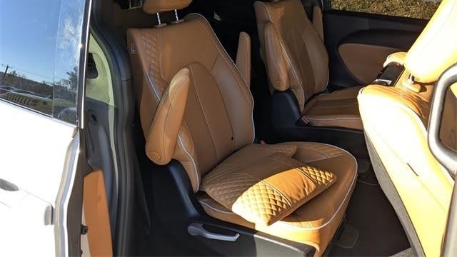 2021 Chrysler Pacifica Hybrid Pinnacle