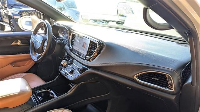 2021 Chrysler Pacifica Hybrid Pinnacle
