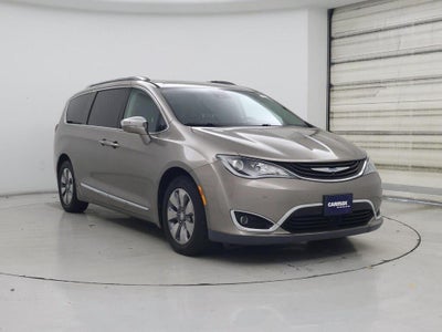 Photo of a 2018 Chrysler Pacifica Hybrid Limited 4DR Mini-Van for sale