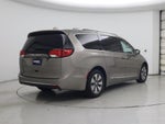 2018 Pacifica Hybrid Thumbnail 8