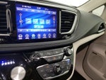 2018 Pacifica Hybrid Thumbnail 15