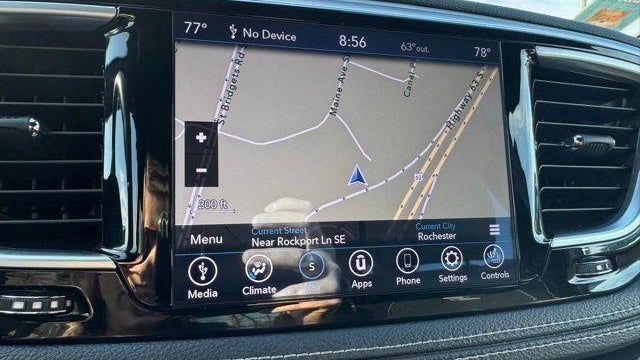 2020 Chrysler Pacifica Hybrid Limited Red S
