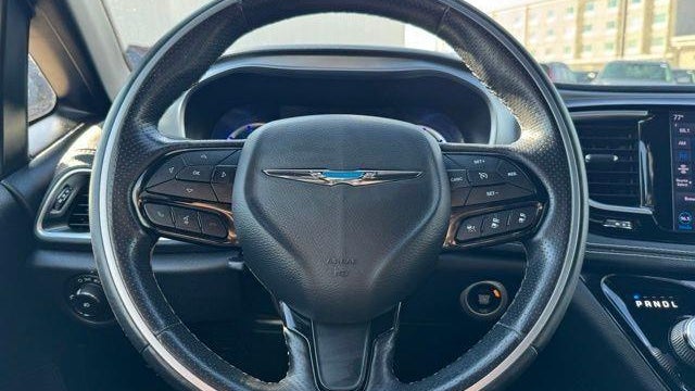 2020 Chrysler Pacifica Hybrid Limited Red S