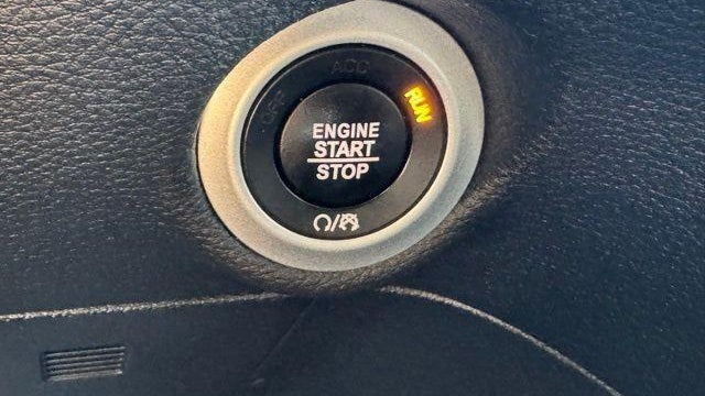 2020 Chrysler Pacifica Hybrid Limited Red S