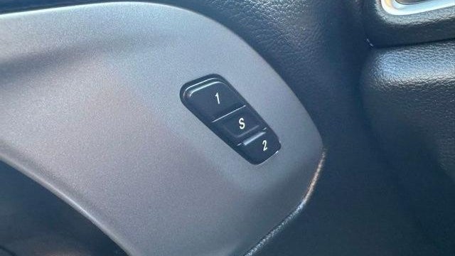 2020 Chrysler Pacifica Hybrid Limited Red S