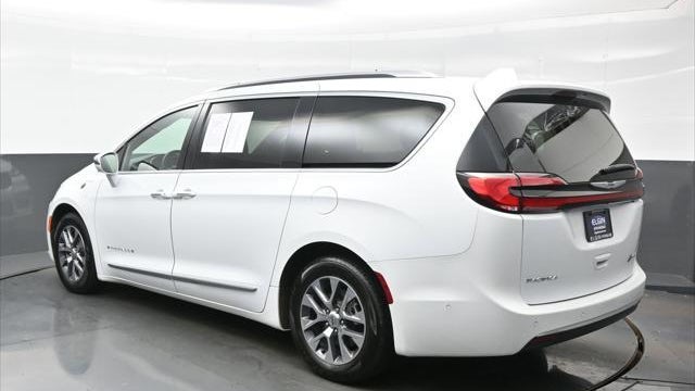 2022 Chrysler Pacifica Hybrid Pinnacle