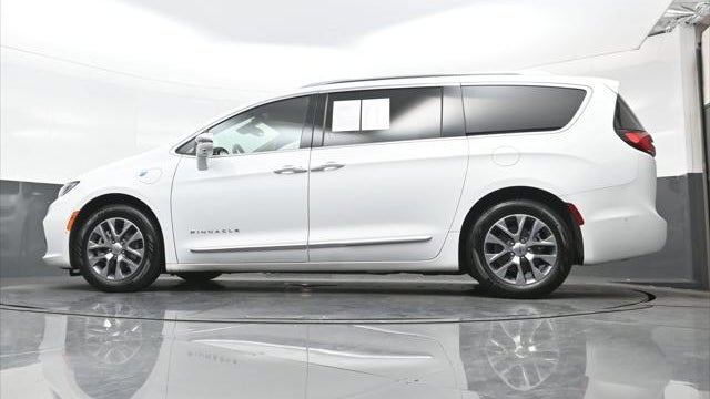 2022 Chrysler Pacifica Hybrid Pinnacle
