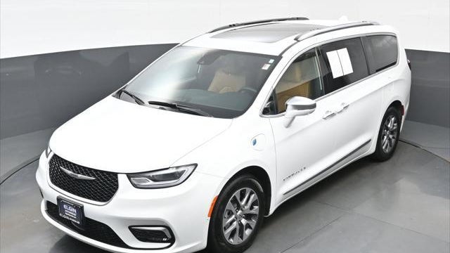 2022 Chrysler Pacifica Hybrid Pinnacle