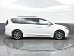 2022 Pacifica Hybrid Thumbnail 7