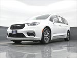 2022 Pacifica Hybrid Thumbnail 28