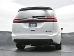 2022 Pacifica Hybrid Thumbnail 32