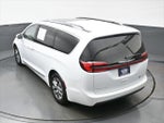 2022 Pacifica Hybrid Thumbnail 37