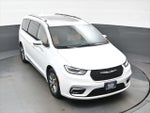 2022 Pacifica Hybrid Thumbnail 41