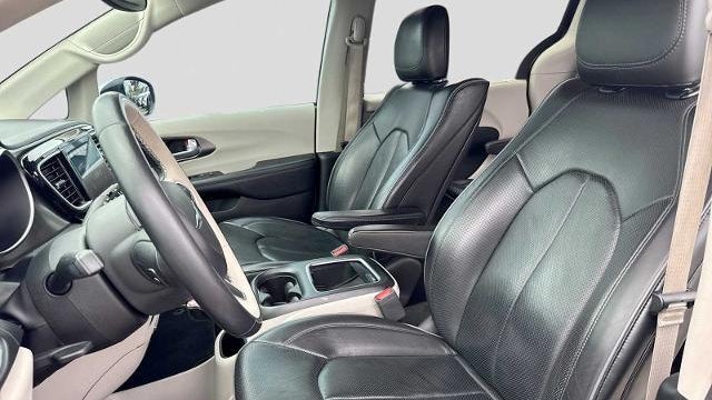 2018 Chrysler Pacifica Hybrid Limited