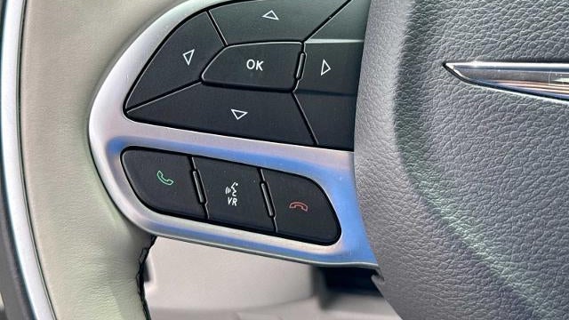 2018 Chrysler Pacifica Hybrid Limited