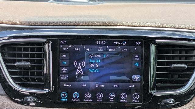 2020 Chrysler Pacifica Hybrid Limited Red S