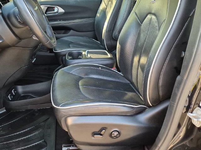 2020 Chrysler Pacifica - $16,999