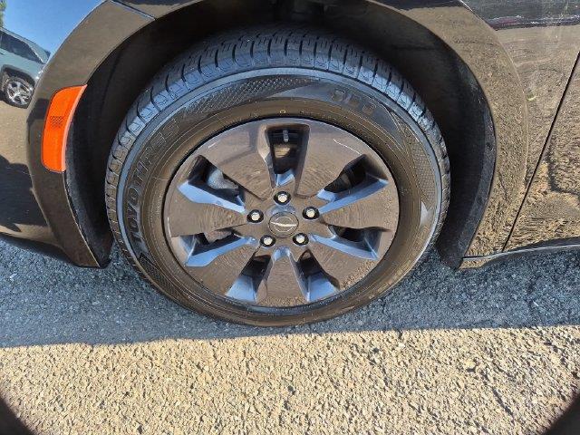 2020 Chrysler Pacifica - $16,999