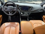 2023 Pacifica Plug-In Hybrid Thumbnail 14