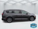 2020 Pacifica Hybrid Thumbnail 4