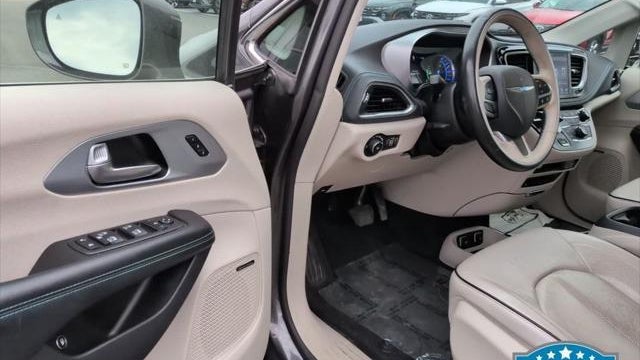 2020 Chrysler Pacifica Hybrid Limited