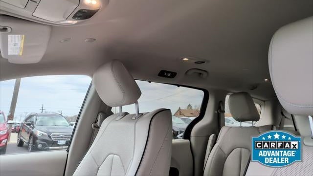 2020 Chrysler Pacifica Hybrid Limited