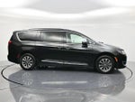 2020 Pacifica Hybrid Thumbnail 4