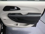 2020 Pacifica Hybrid Thumbnail 32