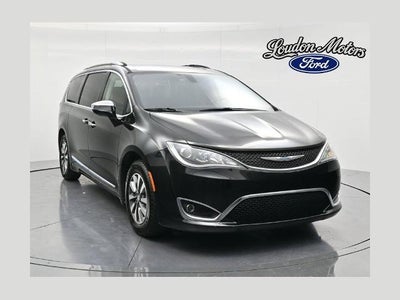 2020 Chrysler Pacifica Hybrid Limited 4DR Mini-Van