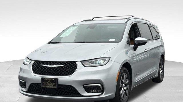 2023 Chrysler Pacifica Plug-In Hybrid Pinnacle
