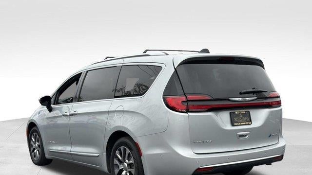2023 Chrysler Pacifica Plug-In Hybrid Pinnacle